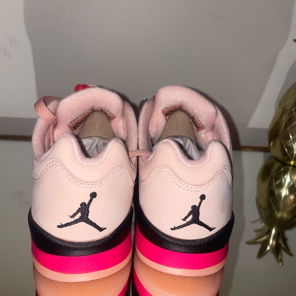 2022
New!Wmns Air Jordan 5 Retro Low 'Girls That Hoop' - Picture 8 of 10